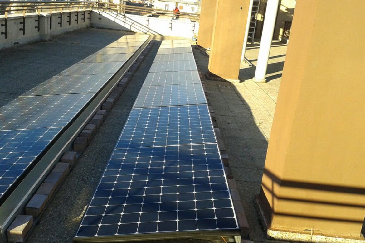 Estructuras para Paneles solares de autoconsumo instalados en Zaragoza