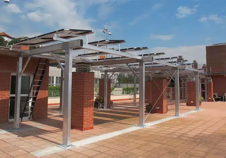Estructura fotovoltaica para Sanitas Barcelona