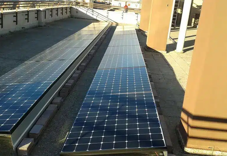 Estructuras para paneles solares de autoconsumo instalados en Zaragoza
