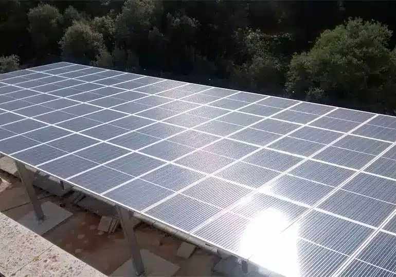 Placas solares fotovoltaicas en Sanitas Gerunda